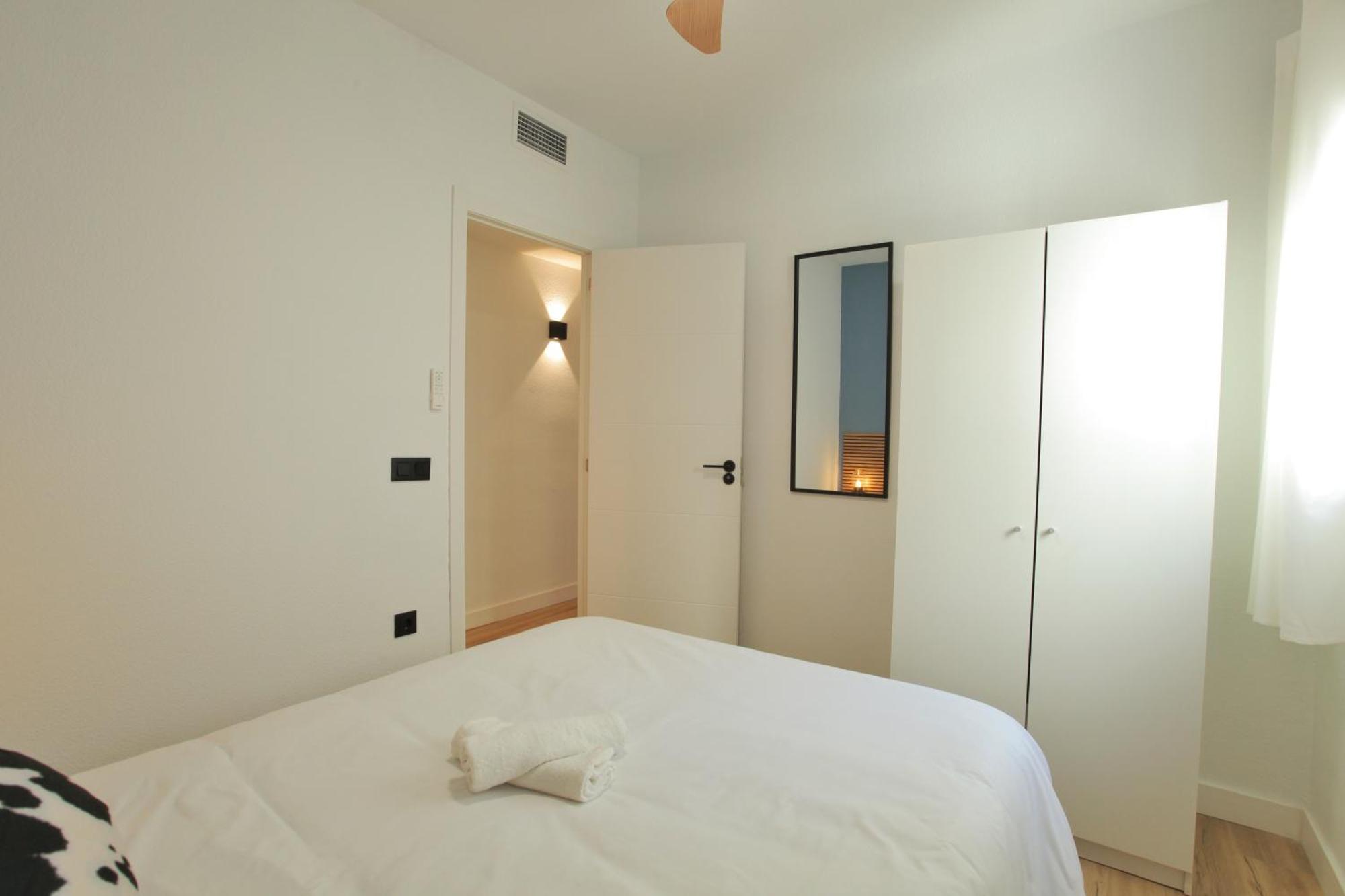 Luxury, Modern & Style Mezquita Apartment Cordoba Luaran gambar