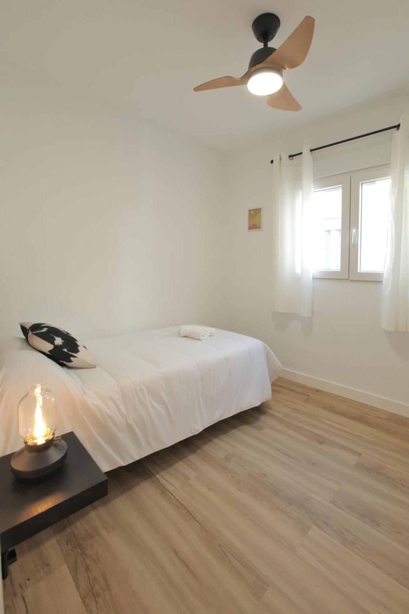 Luxury, Modern & Style Mezquita Apartment Cordoba Luaran gambar