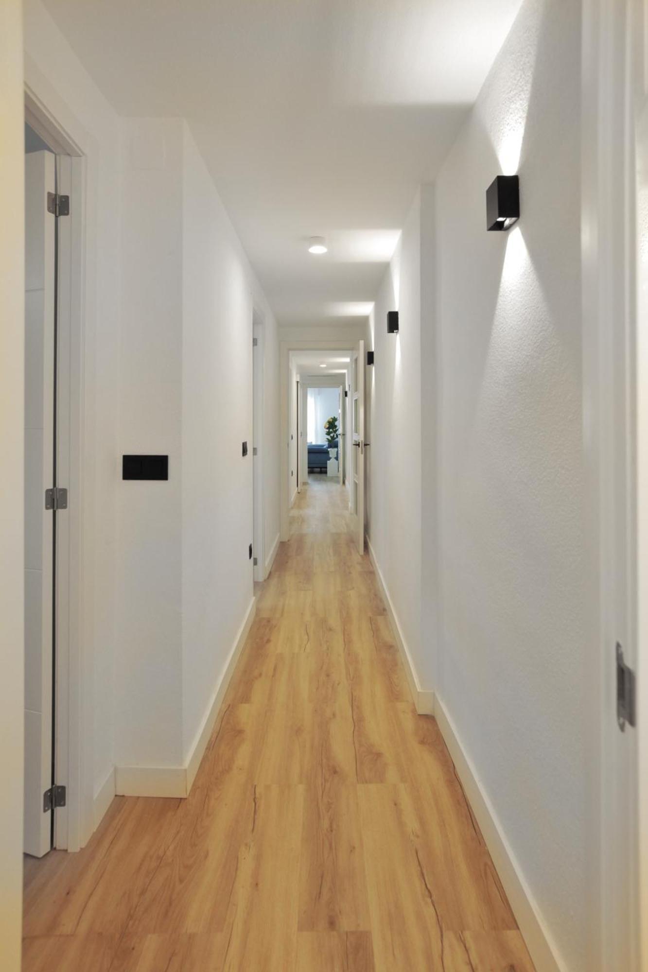 Luxury, Modern & Style Mezquita Apartment Cordoba Luaran gambar