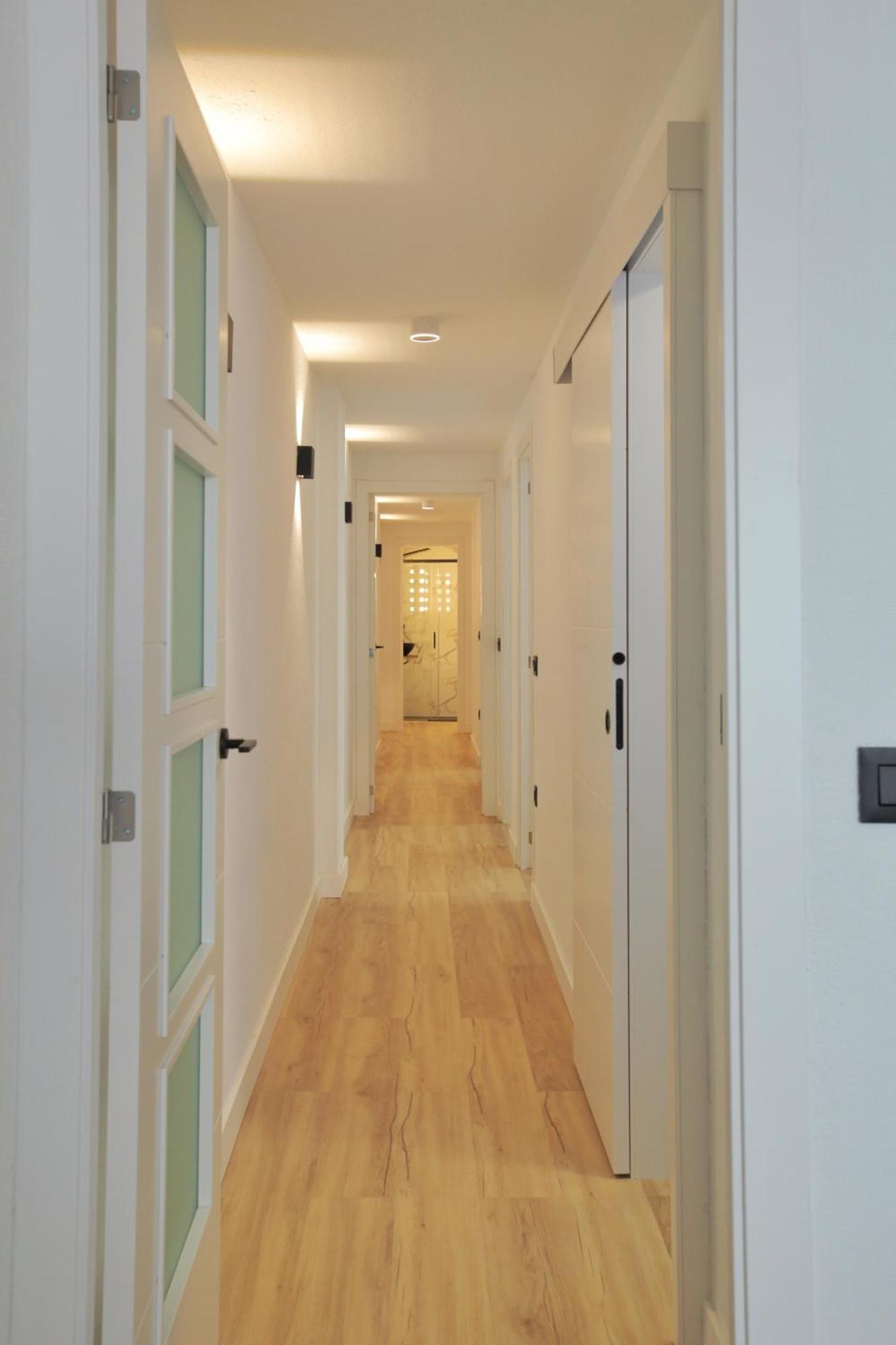 Luxury, Modern & Style Mezquita Apartment Cordoba Luaran gambar