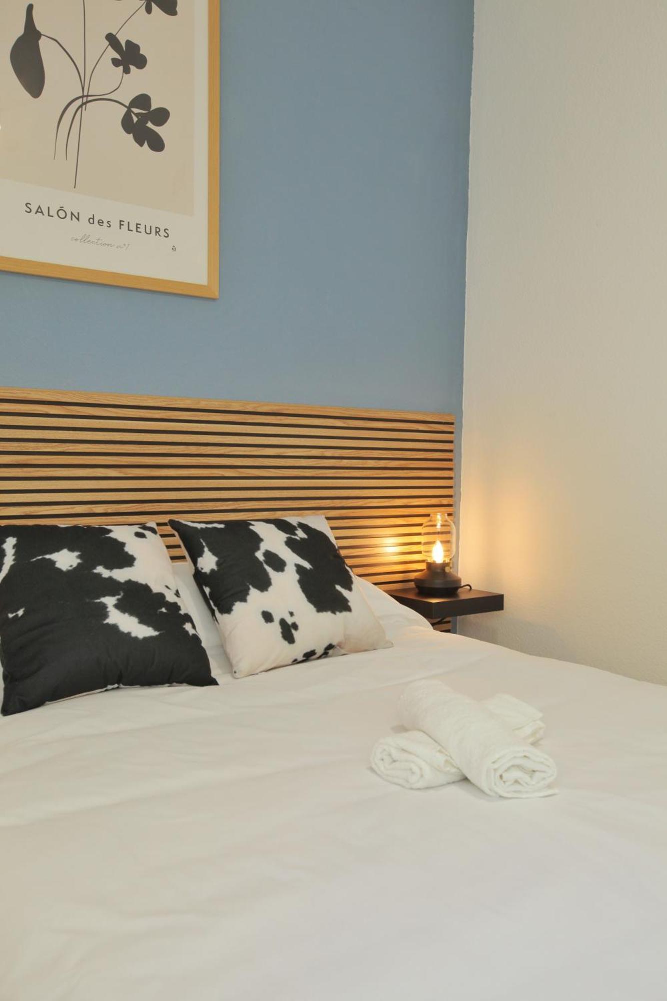 Luxury, Modern & Style Mezquita Apartment Cordoba Luaran gambar